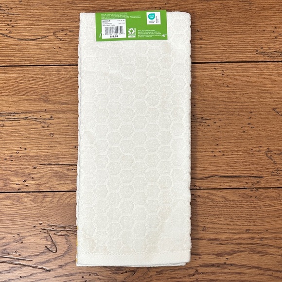 Bee Embroidered Hand Towel - Cream and Yellow - Picture 4 of 6